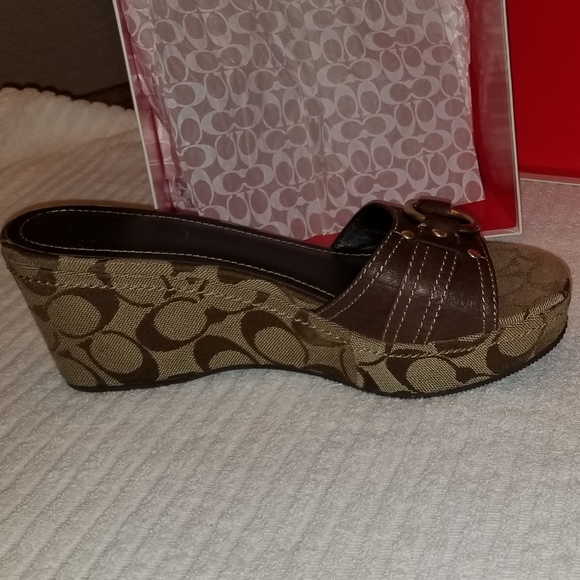 Coach wedges - Picture 9 of 16